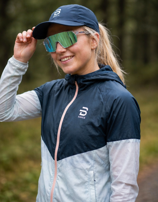 Stelvio Transparent/Ice Blue Mirror - lifestyle candid